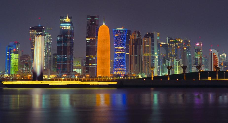 卡塔尔vs迪拜夜景